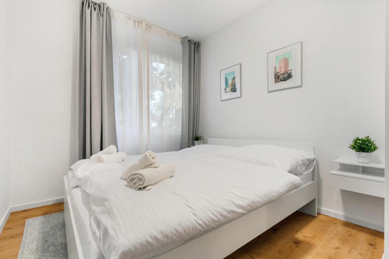 Bratislava Touch 2 Bedroom Apt Buitenkant foto